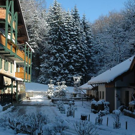 Naturidyll Hotel Hammerschmiede Anthering Exterior photo